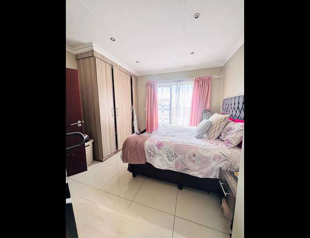 3 BEDROOM SECTIONAL TITLE FOR SALE IN BEN FLEUR